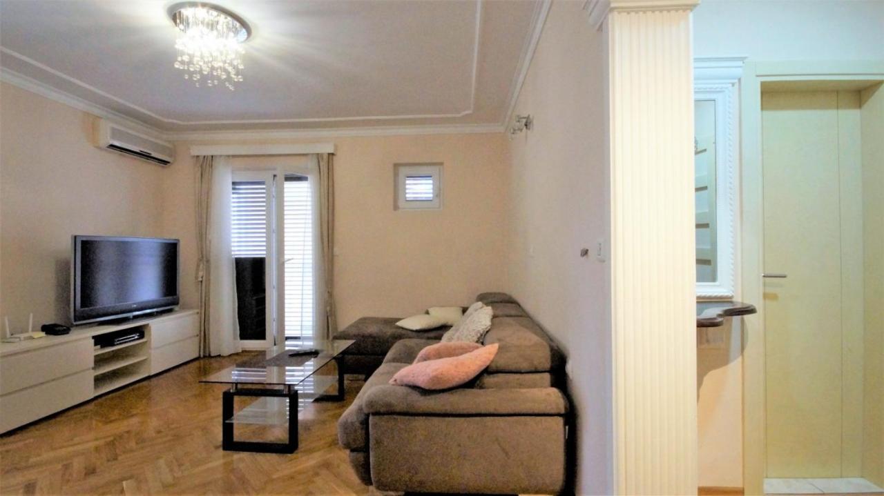 Apartment Glomazic Budva Exteriör bild