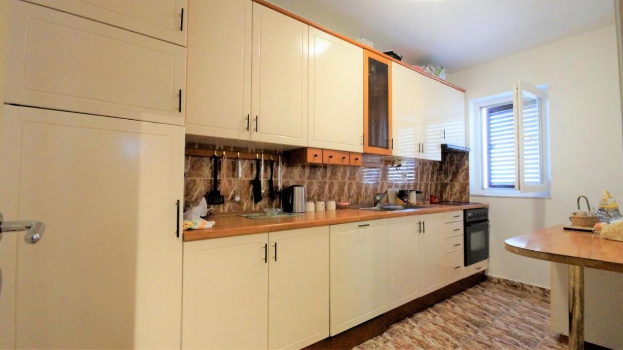 Apartment Glomazic Budva Exteriör bild