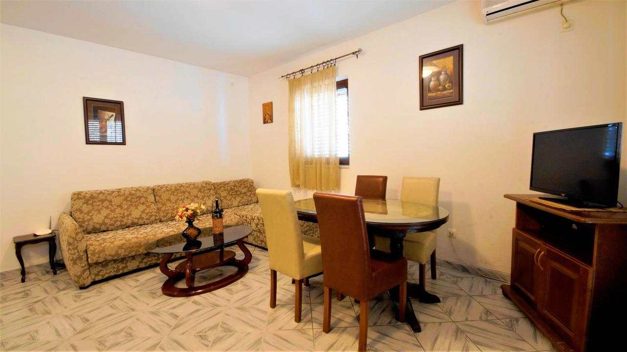Apartment Glomazic Budva Exteriör bild