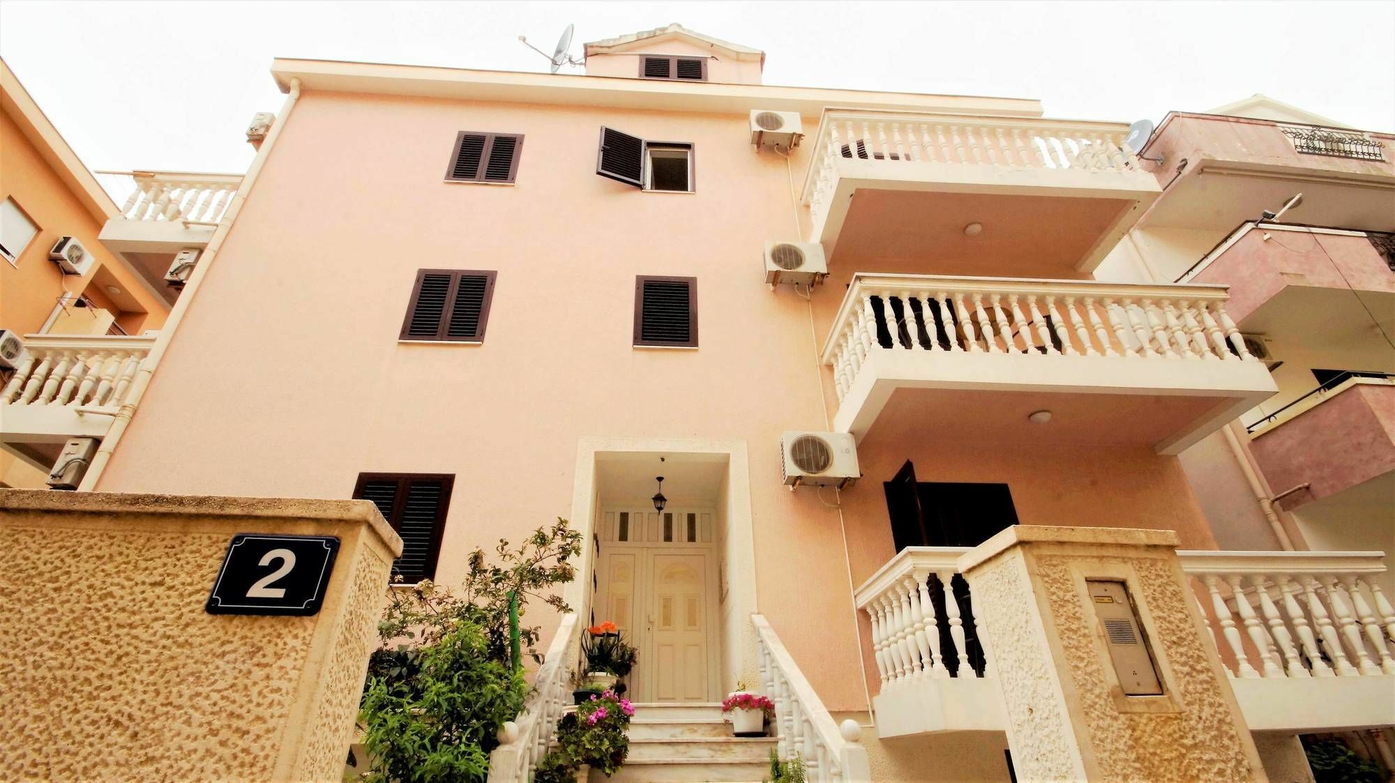 Apartment Glomazic Budva Exteriör bild