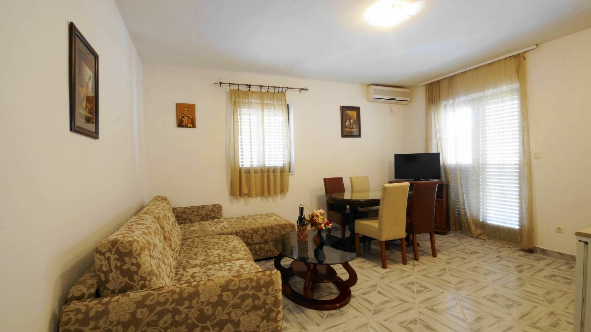 Apartment Glomazic Budva Exteriör bild